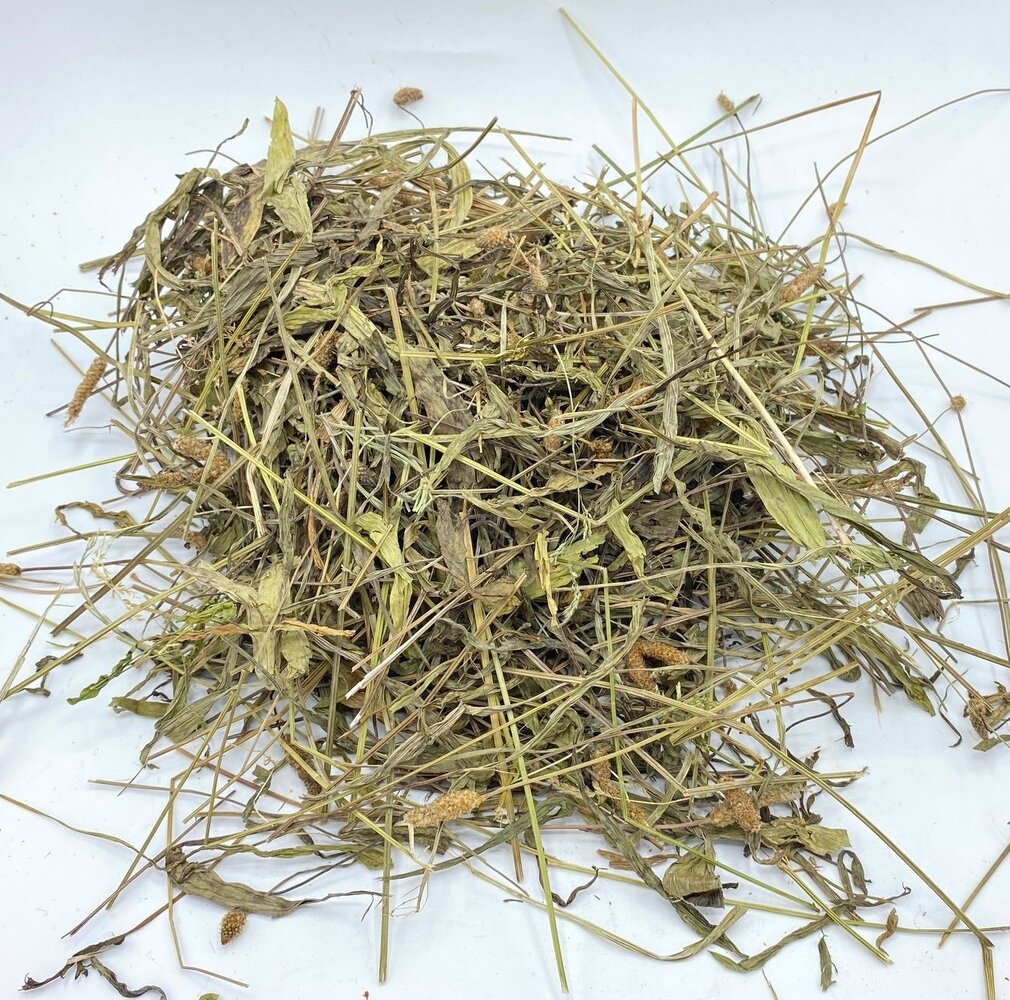 Herbimals Herbimals Smalle weegbree - extra grof - 1 kilo Herbimals Herbimals Smalle weegbree - extra grof - 1 kilo