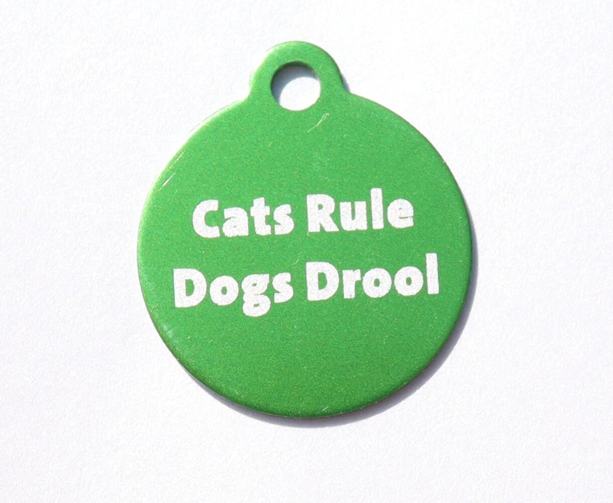 IMARC Kattenpenning – Rond – Cats Rule Dogs Drool– Groen - Klein Ø2 cm IMARC Kattenpenning – Rond – Cats Rule Dogs Drool– Groen - Klein Ø2 cm