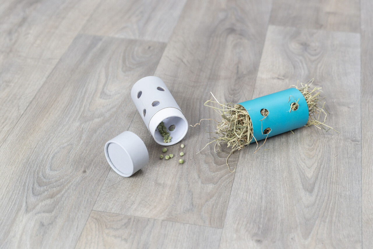 Trixie Snack Roll 2-delig - karton - ø 6 x 11 cm/ø 7 × 14 cm Trixie Snack Roll 2-delig - karton - ø 6 x 11 cm/ø 7 × 14 cm