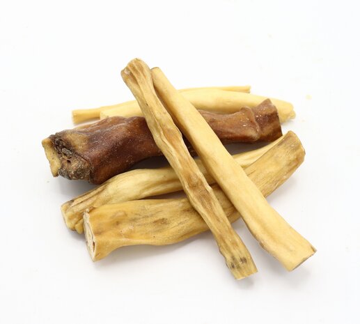 Bark-Bite Bark-Bite Runderstaart stukken - 200 gram Bark-Bite Bark-Bite Runderstaart stukken - 200 gram