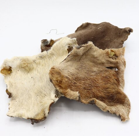 Bark-Bite Bark-Bite Runderhuid met vacht - 1 kilo Bark-Bite Bark-Bite Runderhuid met vacht - 1 kilo