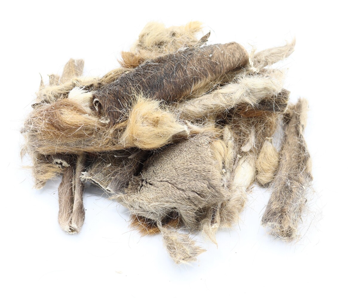 Bark-Bite Bark-Bite Hertenhuid met vacht - 15 cm - 500 gram Bark-Bite Bark-Bite Hertenhuid met vacht - 15 cm - 500 gram