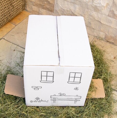 Tiroler hooihuis - 50 x 40 x 40 cm - Circa 6 kilo Premium Oostenrijks Hooi Tiroler hooihuis - 50 x 40 x 40 cm - Circa 6 kilo Premium Oostenrijks Hooi