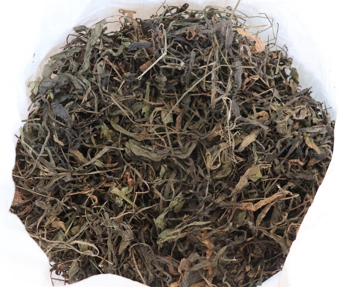 Herbimals Herbimals Smalle weegbree - grof - 5 kilo - Paard en Pony Herbimals Herbimals Smalle weegbree - grof - 5 kilo - Paard en Pony