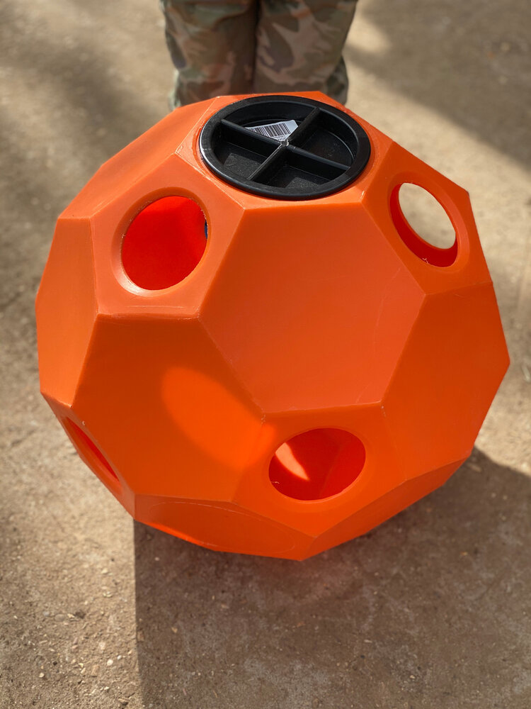 Parallax Parallax Hay Play Ball - Voerbal Parallax Parallax Hay Play Ball - Voerbal