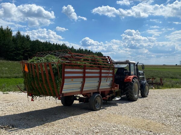 Herbimals Herbimals Luzerne - grof gehakseld Herbimals Herbimals Luzerne - grof gehakseld