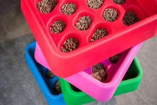 Parallax Parallax Grad-Dual Feeder - Foerageer Voerbak - Roze Parallax Parallax Grad-Dual Feeder - Foerageer Voerbak - Roze