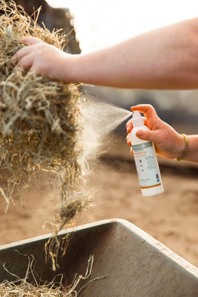 Herbimals Herbimals Hooispray - Kant en Klaar - 250 ml Herbimals Herbimals Hooispray - Kant en Klaar - 250 ml