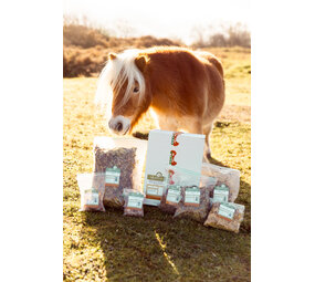Herbimals Losse Herbimals Kruidenbox - Mini Pony tot 200-250 kilo Herbimals Losse Herbimals Kruidenbox - Mini Pony tot 200-250 kilo