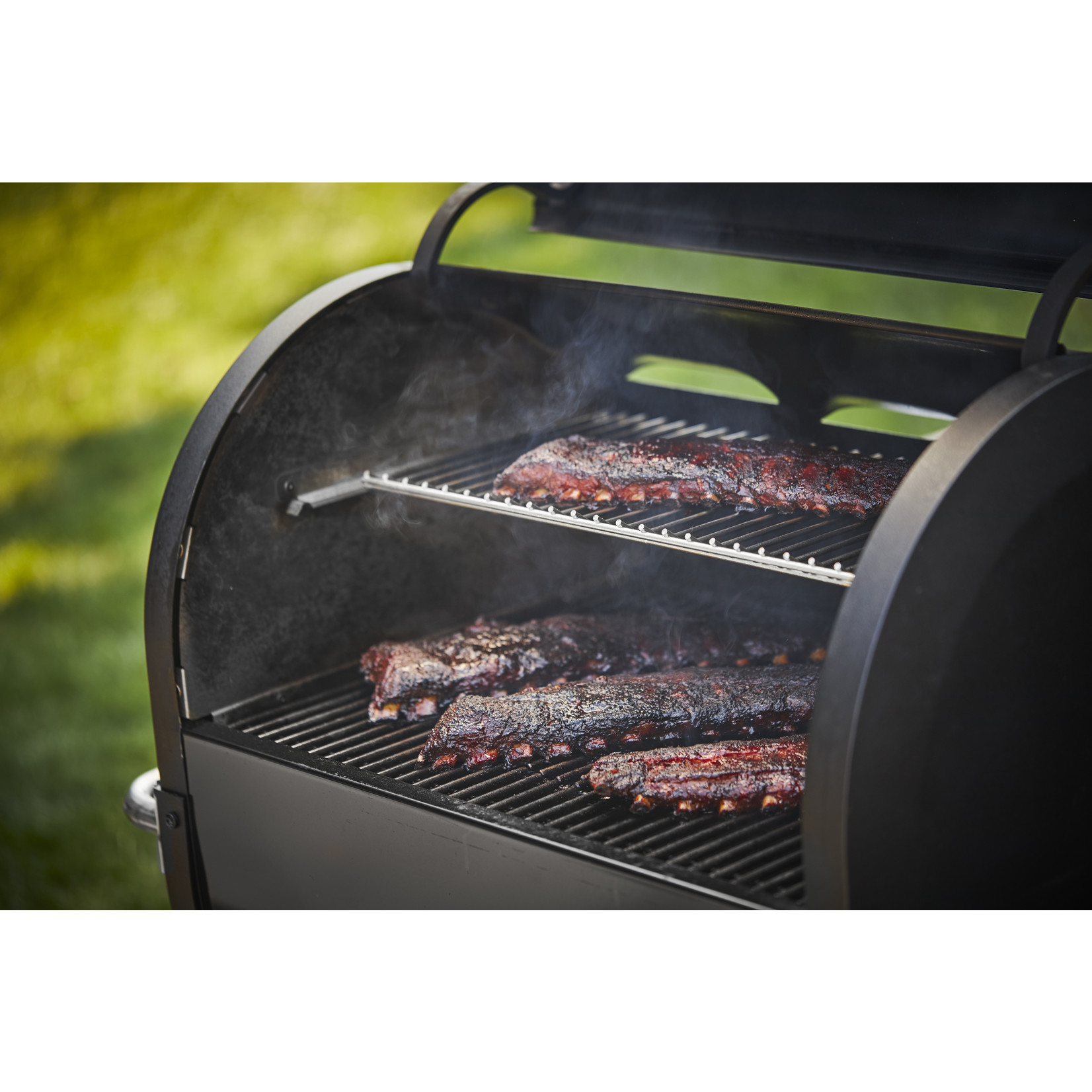 Weber WEBER Smokefire ex4 gbs wood fired pellet barbecue