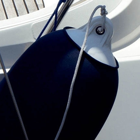 Seilflechter Seilflechter | Fender / Stootwil hoes op rol | voor diameter 15 - 21 cm | Navy Blue | Prijs per meter Seilflechter Seilflechter | Fender / Stootwil hoes op rol | voor diameter 15 - 21 cm | Navy Blue | Prijs per meter