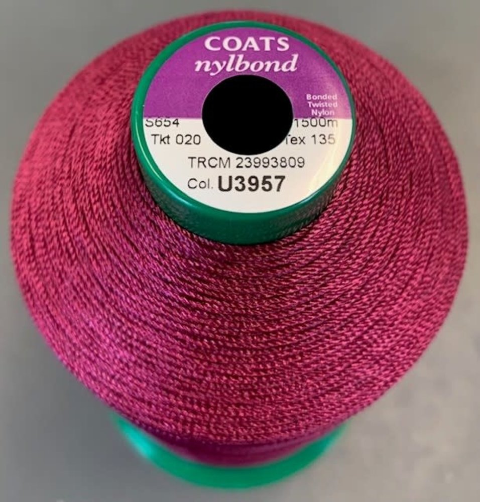 Coats Coats | Nylbond | M20 | 1500 m | Robijnrood | # U3957 Coats Coats | Nylbond | M20 | 1500 m | Robijnrood | # U3957