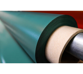 Serge Ferrari Ferrari | 611 | PVC Doek | 630 gr/m2 | Breedte 270 cm | Kleur Groen # 050 Serge Ferrari Ferrari | 611 | PVC Doek | 630 gr/m2 | Breedte 270 cm | Kleur Groen # 050