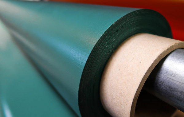 Serge Ferrari Ferrari | 611 | PVC Doek | 630 gr/m2 | Breedte 270 cm | Kleur Groen # 050 Serge Ferrari Ferrari | 611 | PVC Doek | 630 gr/m2 | Breedte 270 cm | Kleur Groen # 050