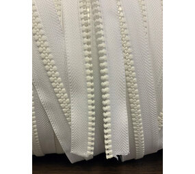 YKK YKK | Rits Bloktand | 8V | op rol | 8 mm | Wit | Prijs per meter YKK YKK | Rits Bloktand | 8V | op rol | 8 mm | Wit | Prijs per meter