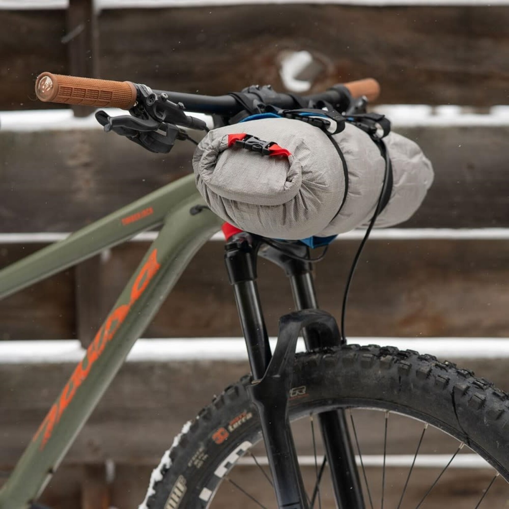 Revelate Designs Pronghorn Handlebar Bag 11L Blue