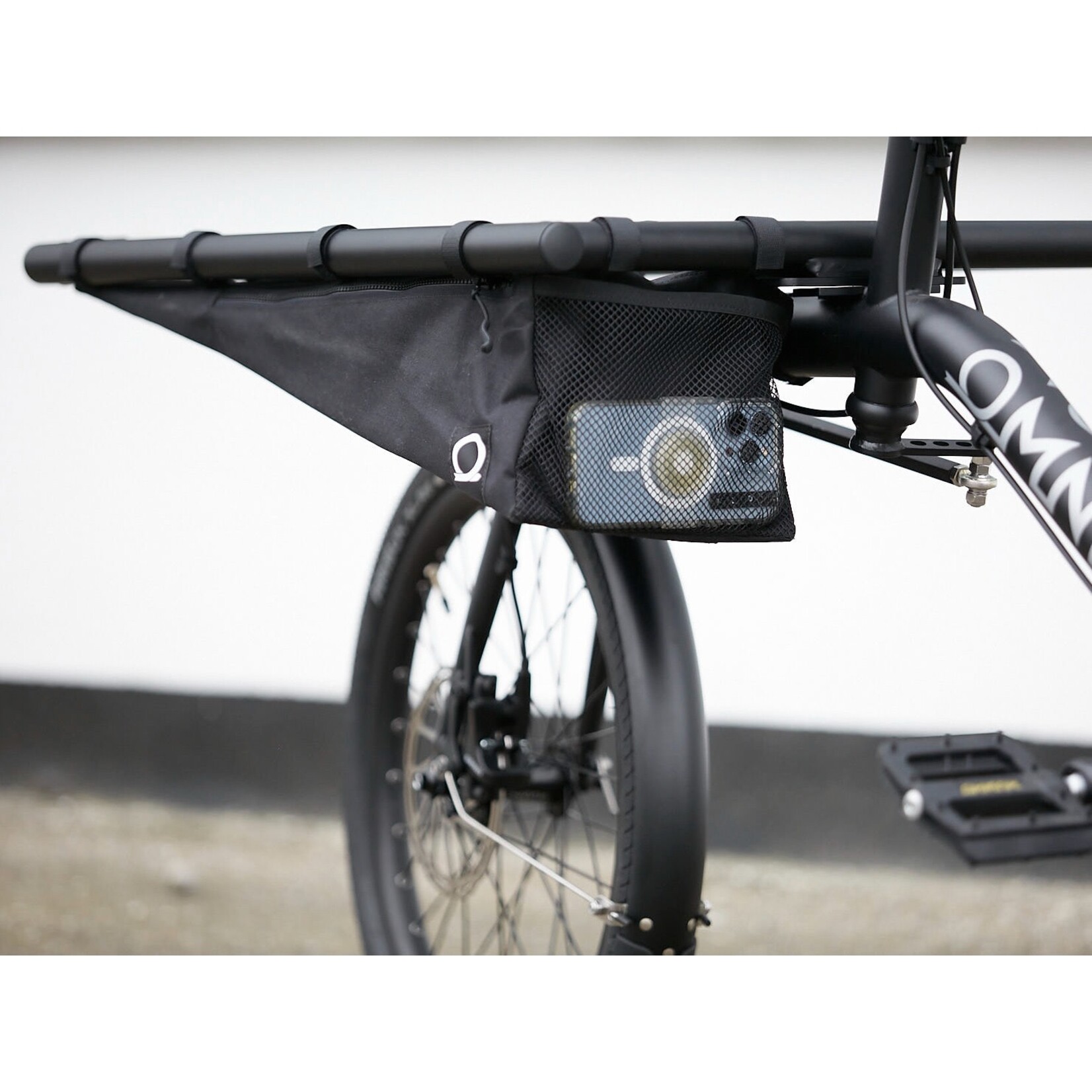 Omnium The Mini-Max Wedgie Bag