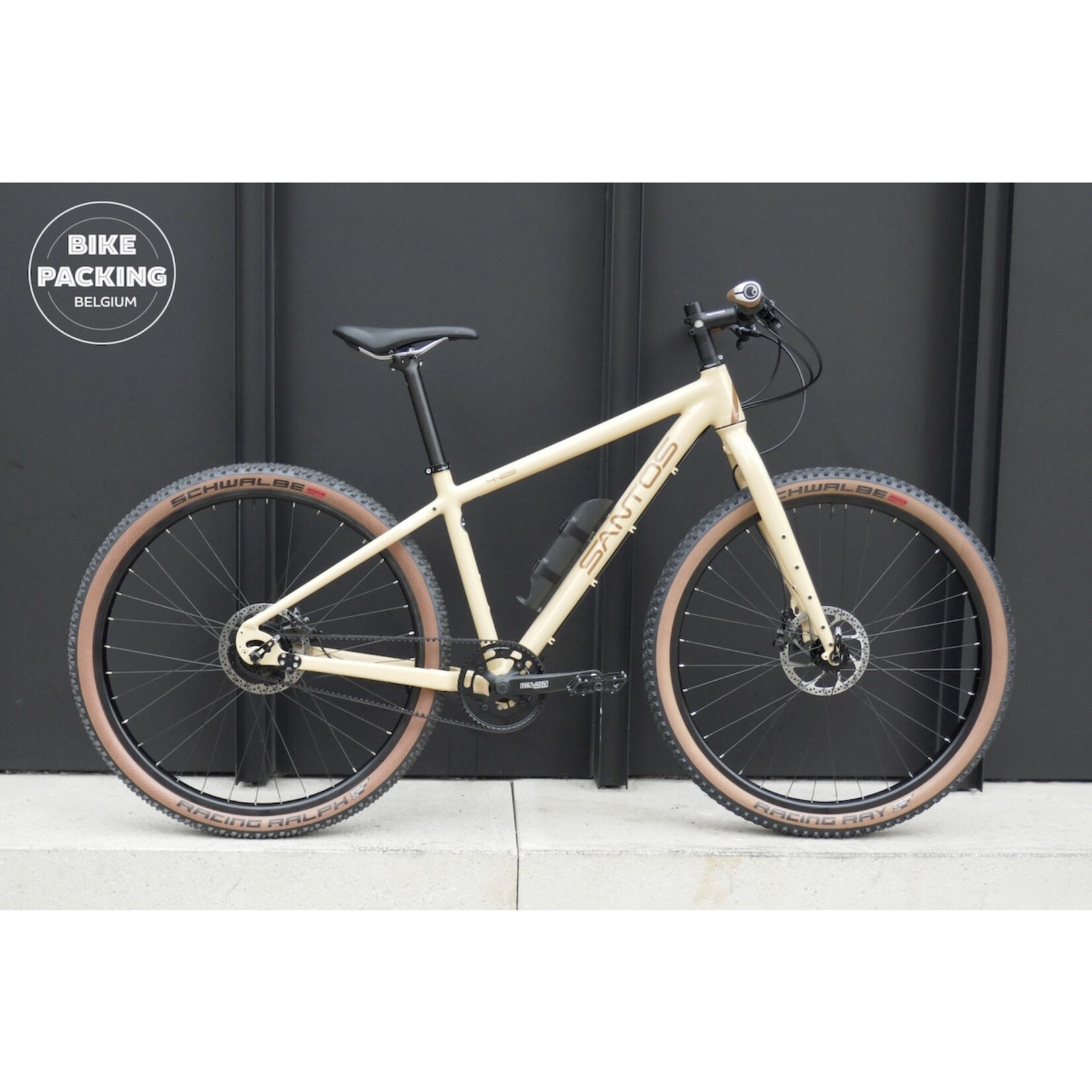 Santos 4.29 Medium Beige (showroom)