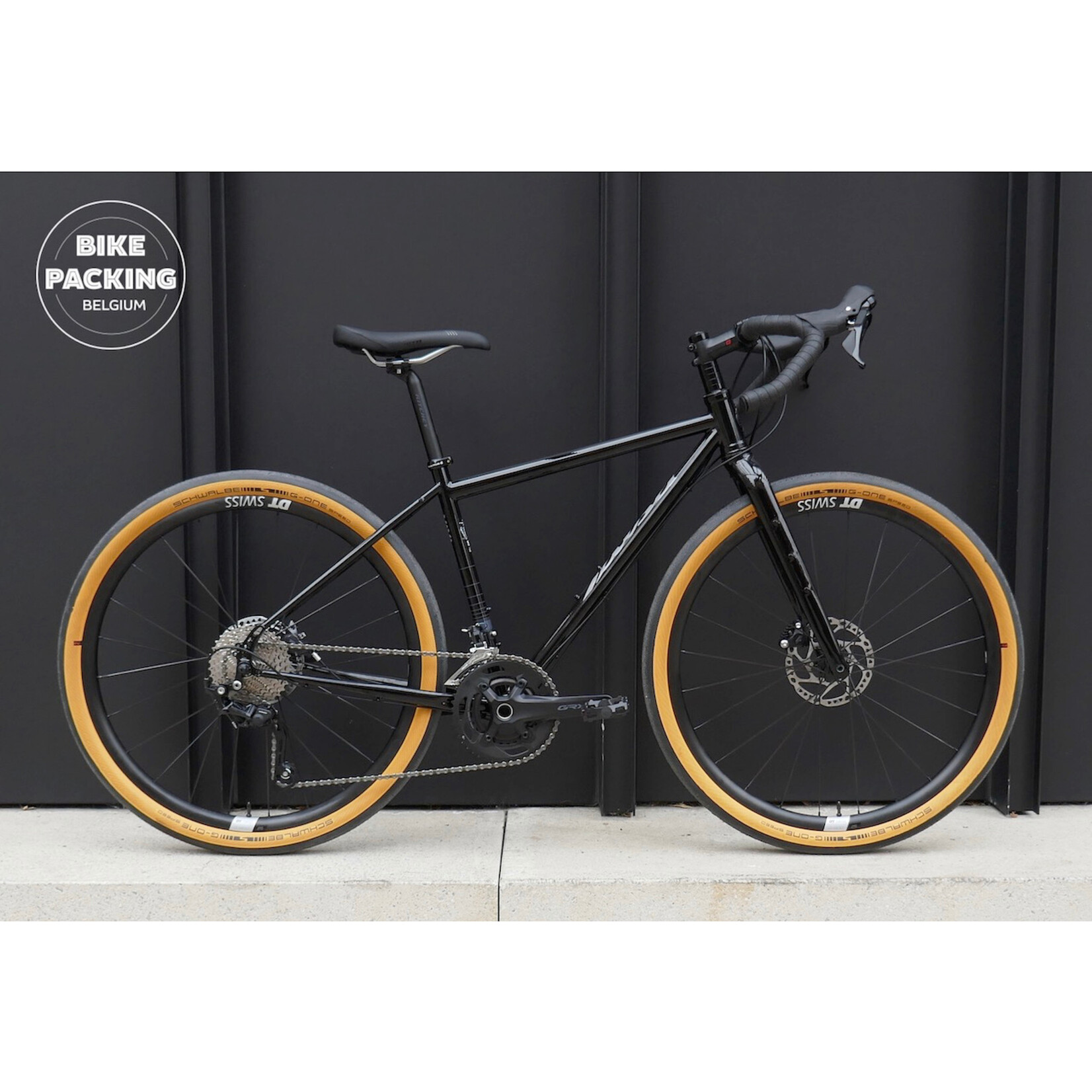 Salsa Vaya 52 Black custom (showroom)