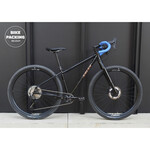 Salsa Fargo Small Black custom (showroom)