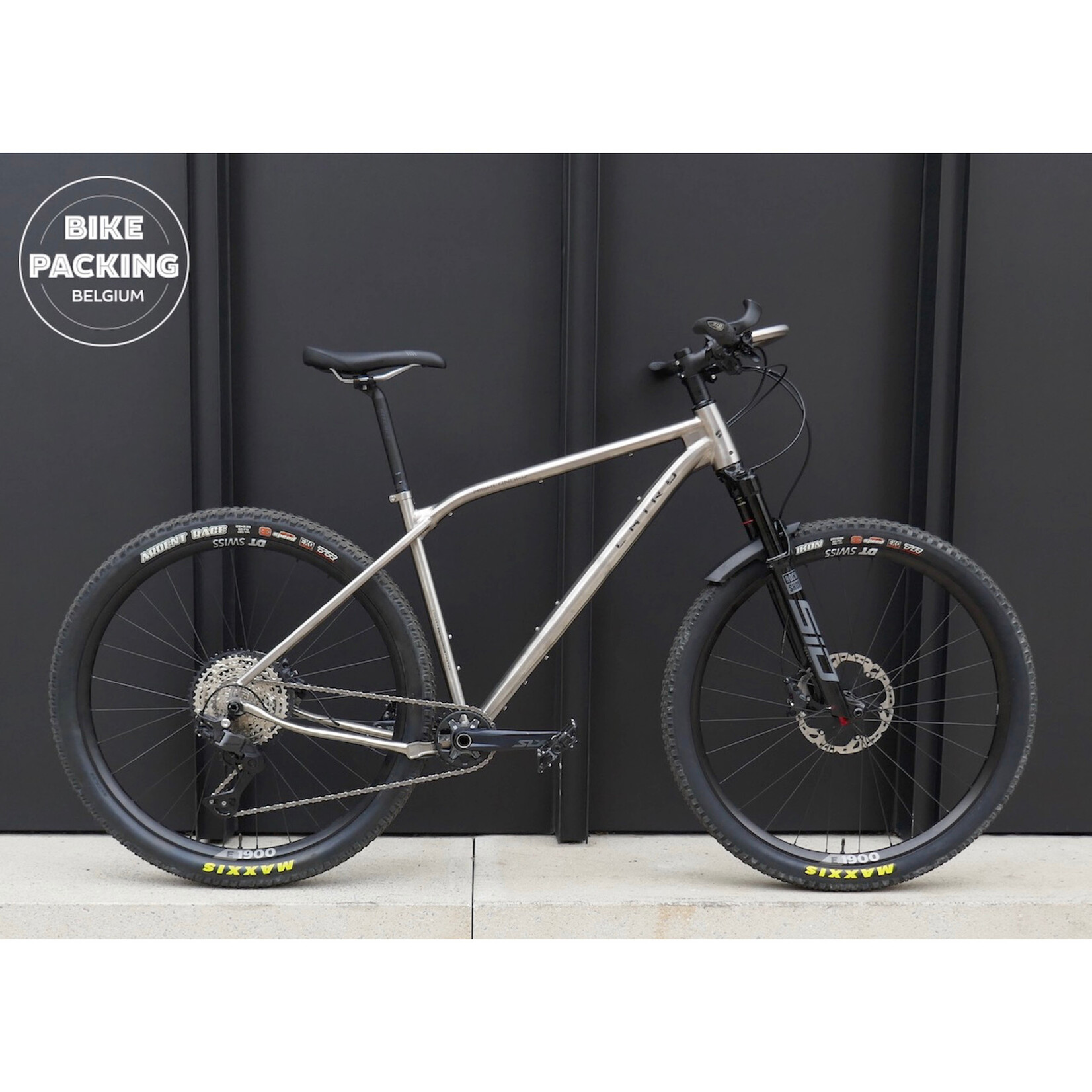 Chiru Highlander CH Large custom (showroom)