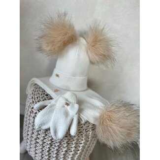 Lovely Little Lyna Muts Yara Ivoor dubbele pompom beige