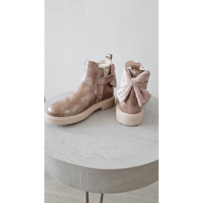 Beberlis Laarsjes Kato