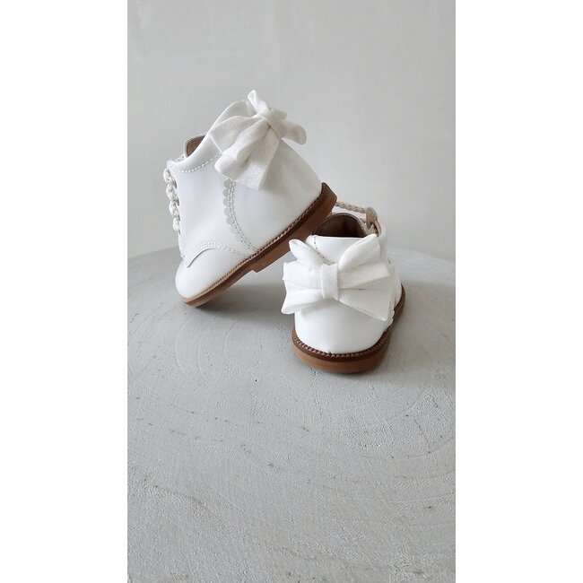 Beberlis Schoentjes Ellis wit