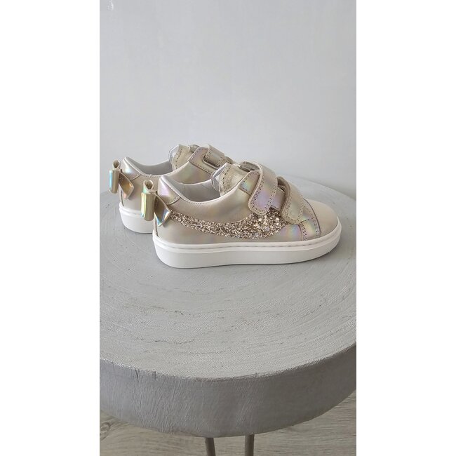 Beberlis Sneakers Alizee goud