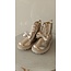 Andanines Laarsjes Amaya Stone