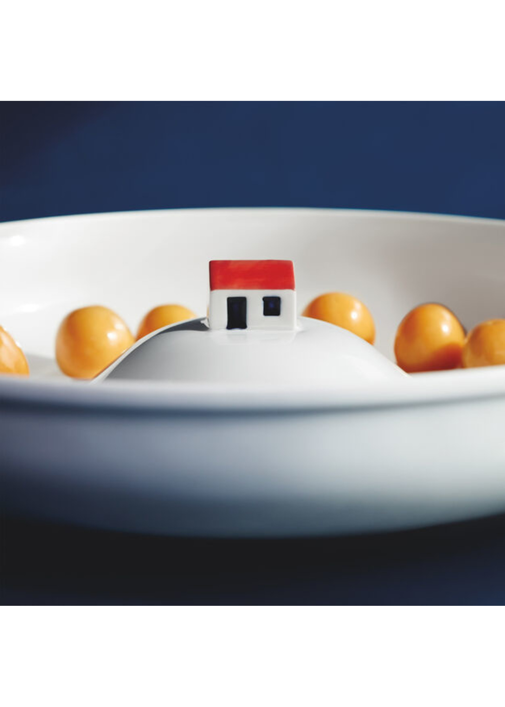 Schaaltje met huis wit van MoMA