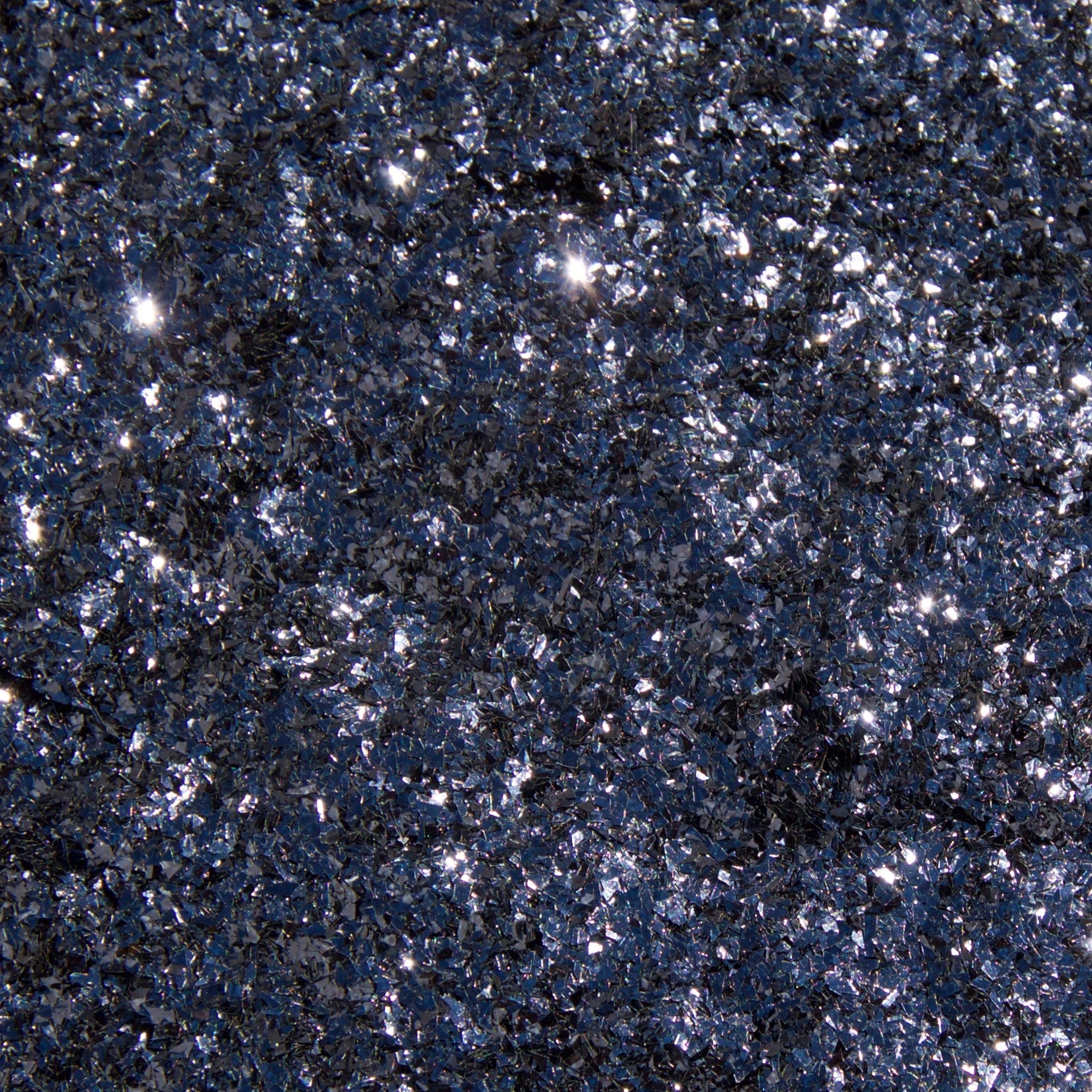 Shattered Glass 04 Black