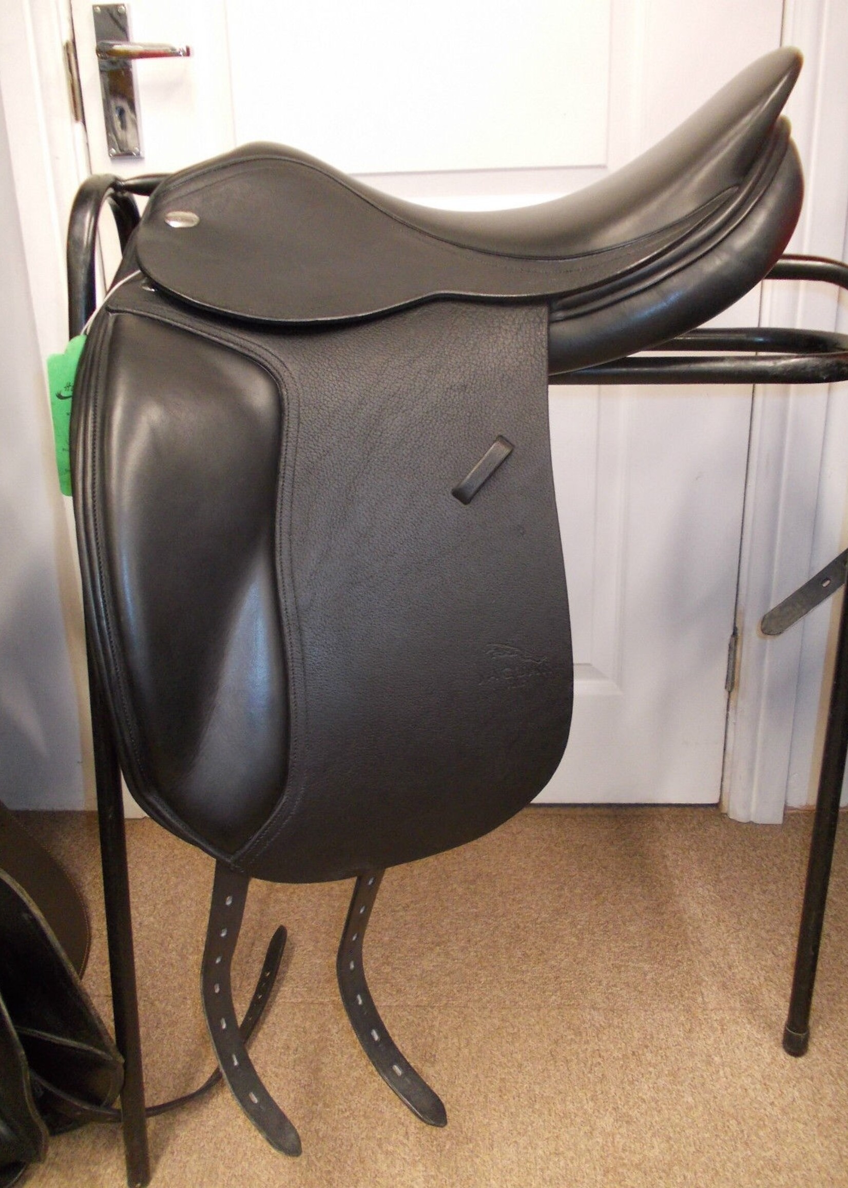 Jaguar Jaguar Allie Birdy XKC Dressage Saddle  17 1/2" 27 Black Buffalo Leather with Latex Panels Ex Demo