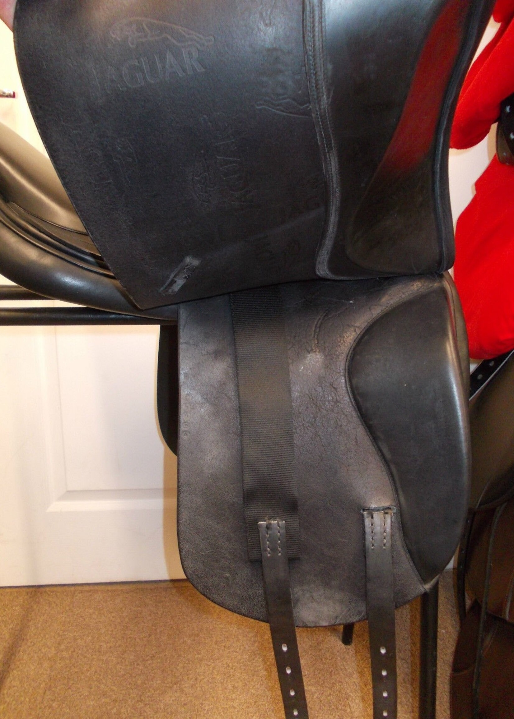 Jaguar Jaguar Allie Birdy XKC Dressage Saddle  17 1/2" 27 Black Buffalo Leather with Latex Panels Ex Demo