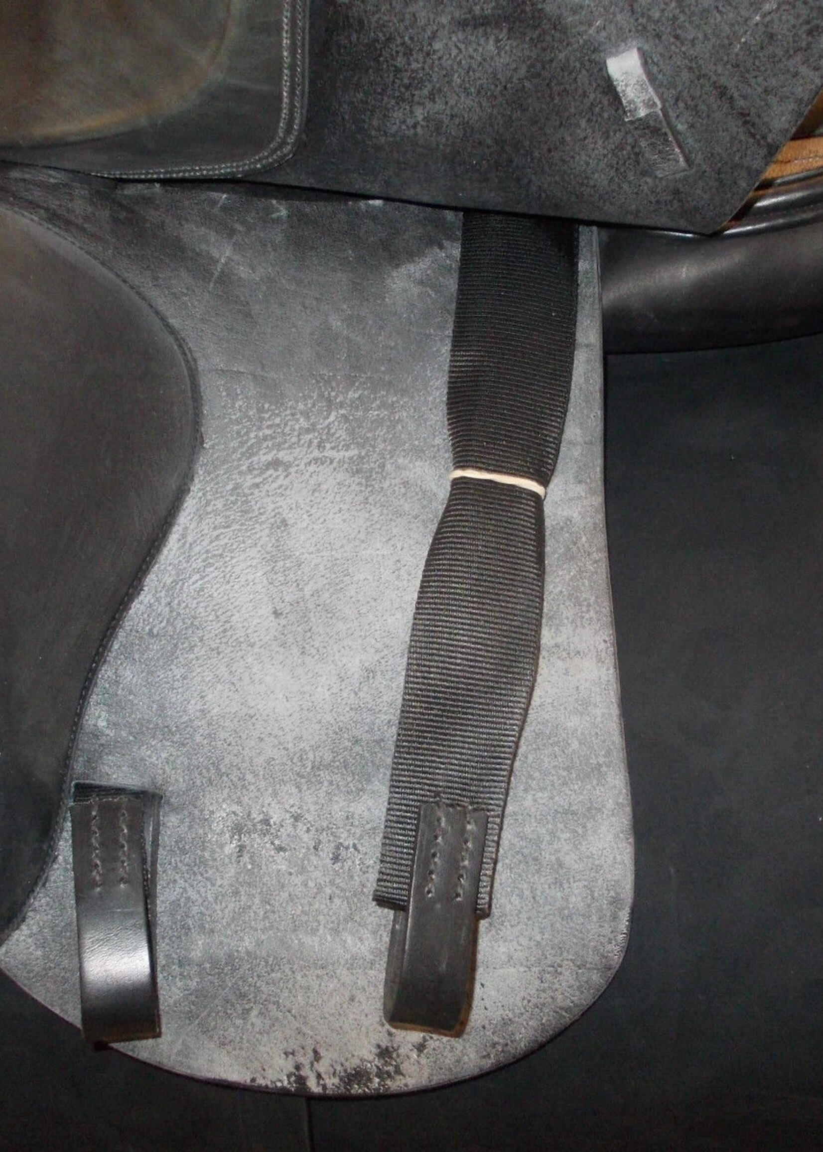 Jaguar Jaguar Deep Seat XKC Dressage Saddle  17 1/2" 25 Black Buffalo Leather with a Longer Saddle Flap & Wool Panels Ex Demo