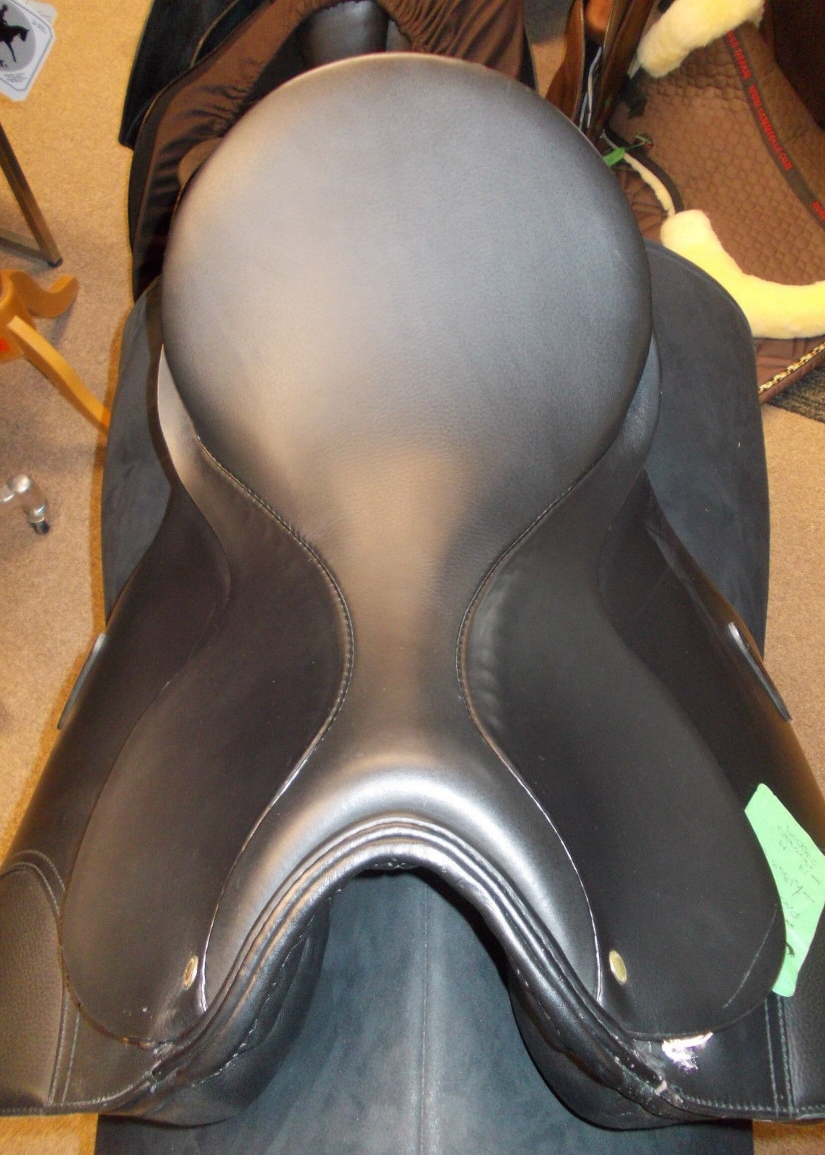 Passier Passier Antares Dressage Saddle 17" M Black Ex Demo