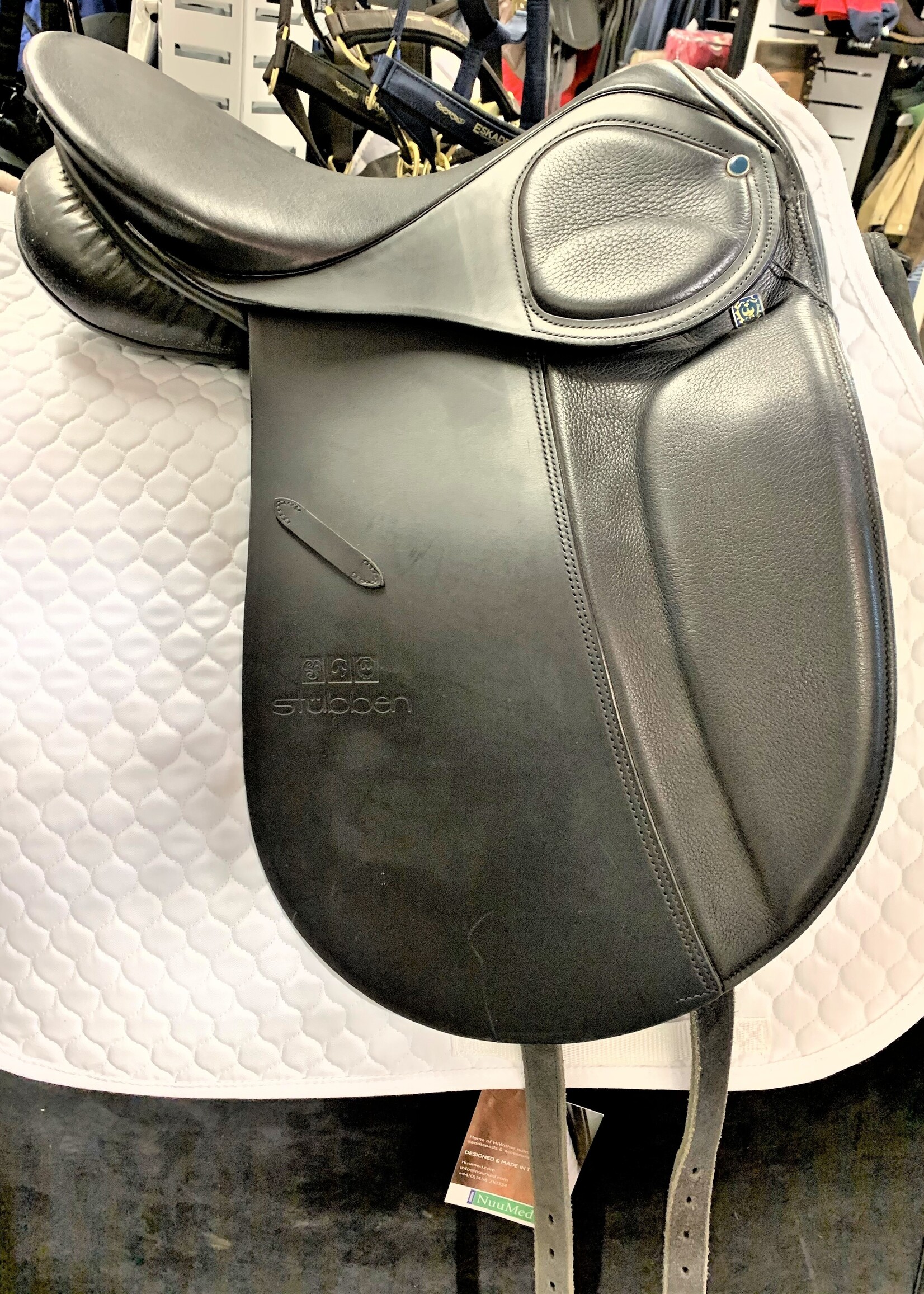 Stubben Stubben Scandica DL Dressage Saddle 17" 28 Black Ex Demo