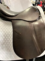 Stubben Stubben Tristan DL Dressage Saddle 17 1/2" 28 Brown Ex Demo