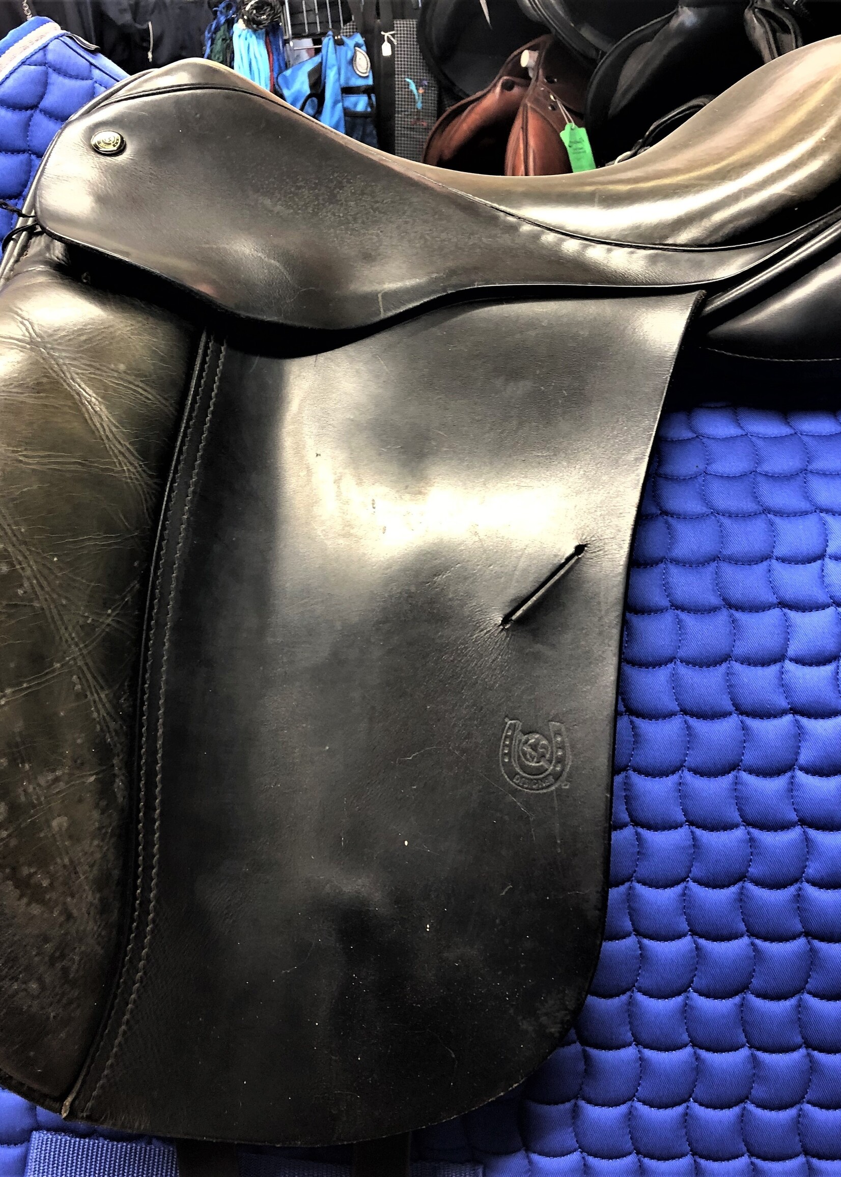 Symonds Symonds Designer Dressage 17" M Black Second Hand Saddle