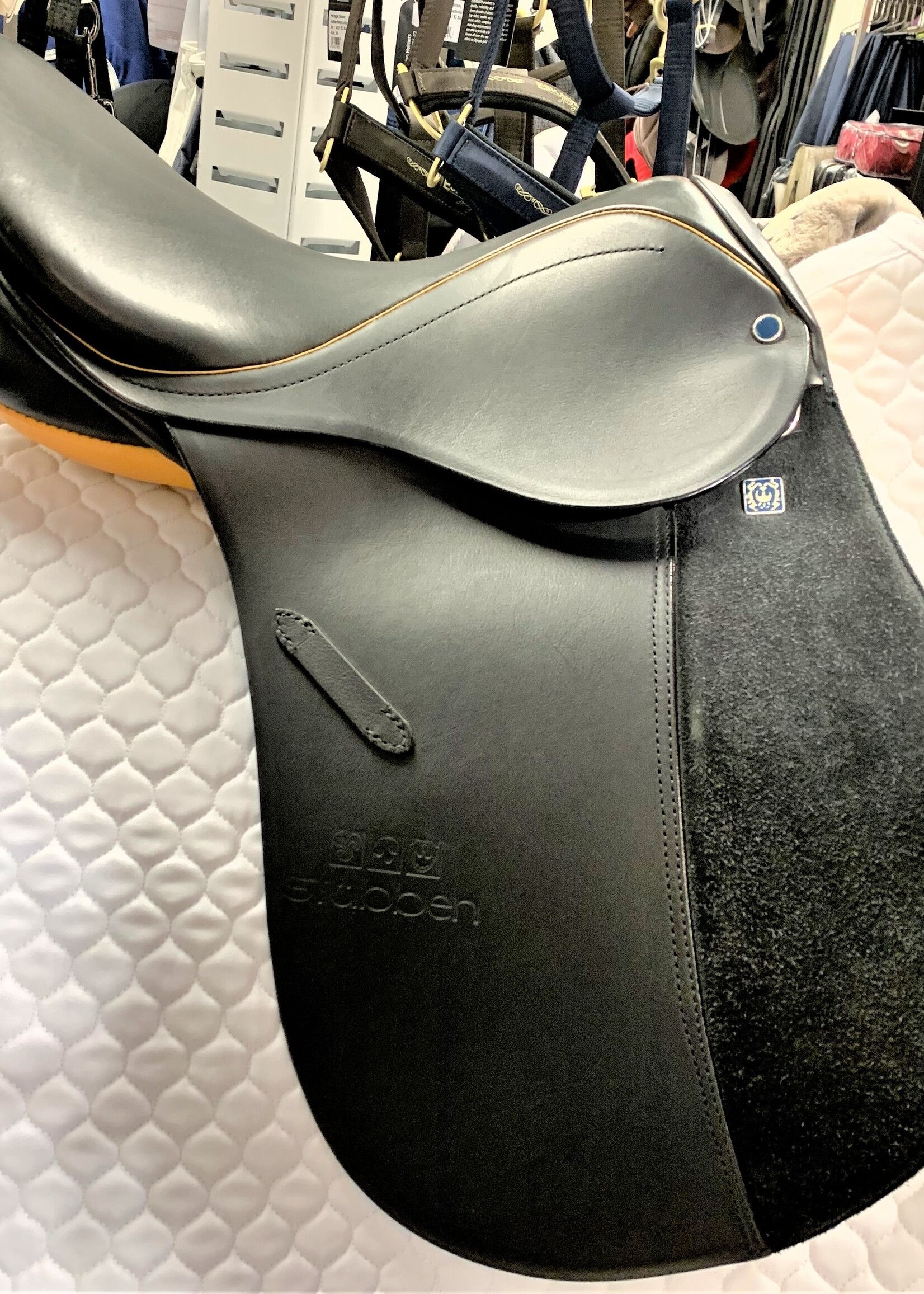 Stubben Stubben Rex VSD Saddle 16" 32 Black Ex Demo