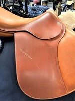 Childeric Childeric FJ 02 Jump Saddle 17" 02 Tan Ex Demo