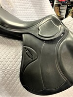 Amerigo Amerigo Pinerolo DJ Jump Saddle 18" MW Black Ex Demo