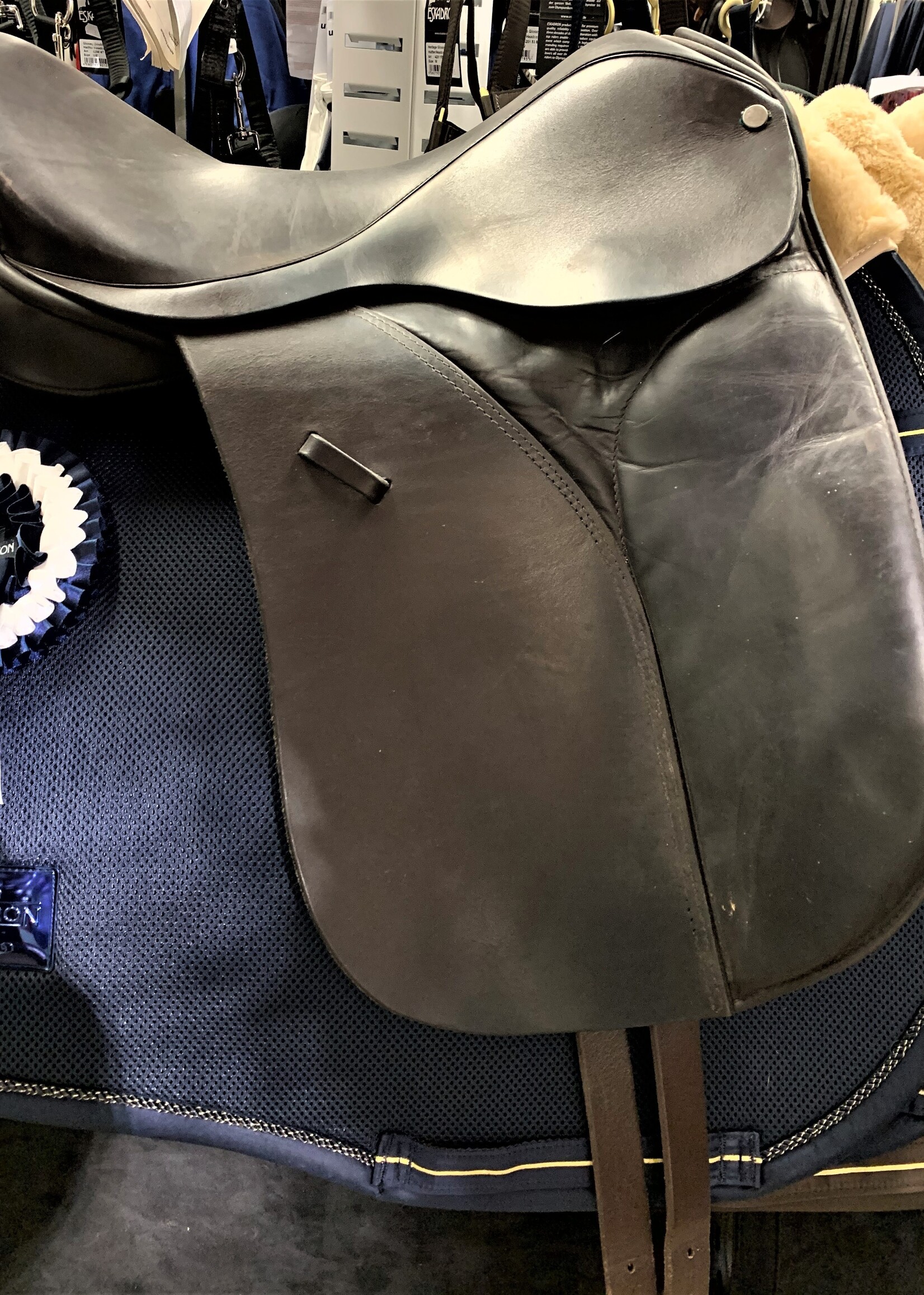 Blenheim Blenheim Spring Tree Working Hunter/Dressage 17 1/2" M Brown Second Hand Saddle