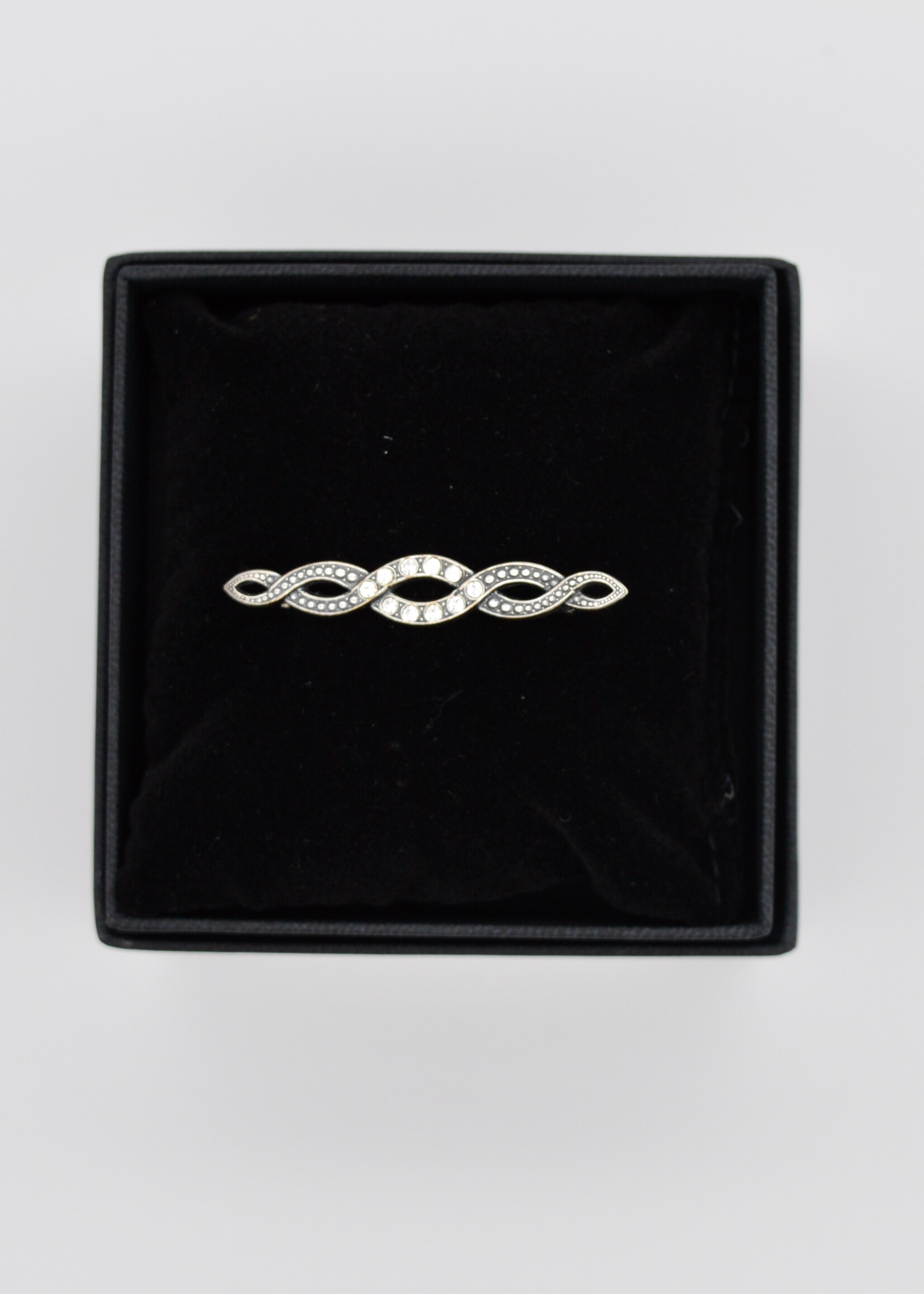 Cavendish French Cavendish French Crystal Plait Stock Pin