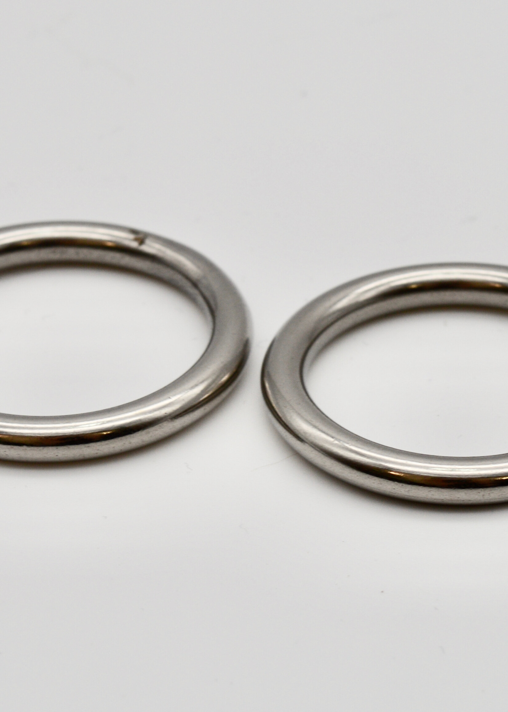 Abbey England Martingale Loops S/Steel Pair