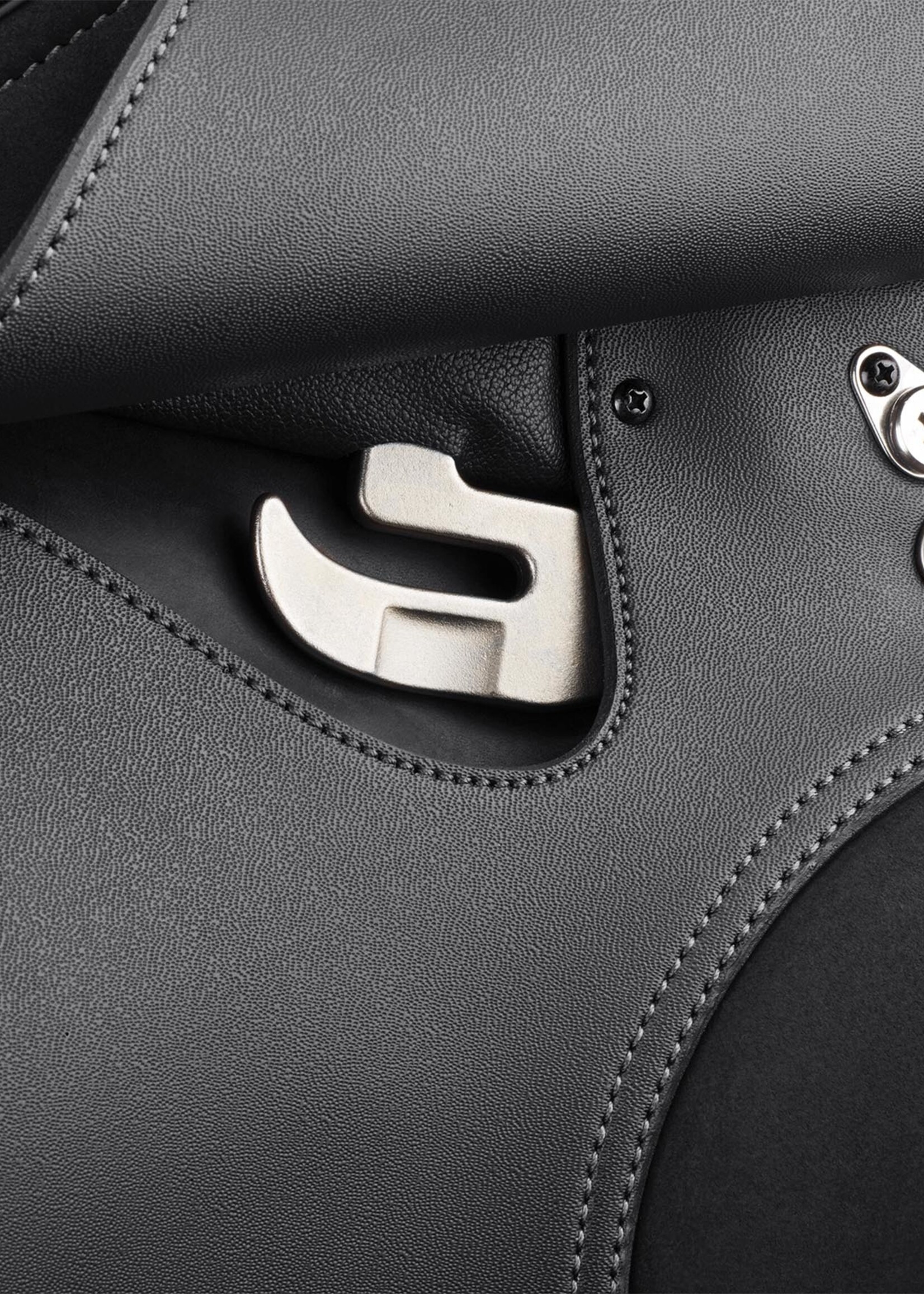 Wintec Wintec 2000 Wide All Purpose Saddle