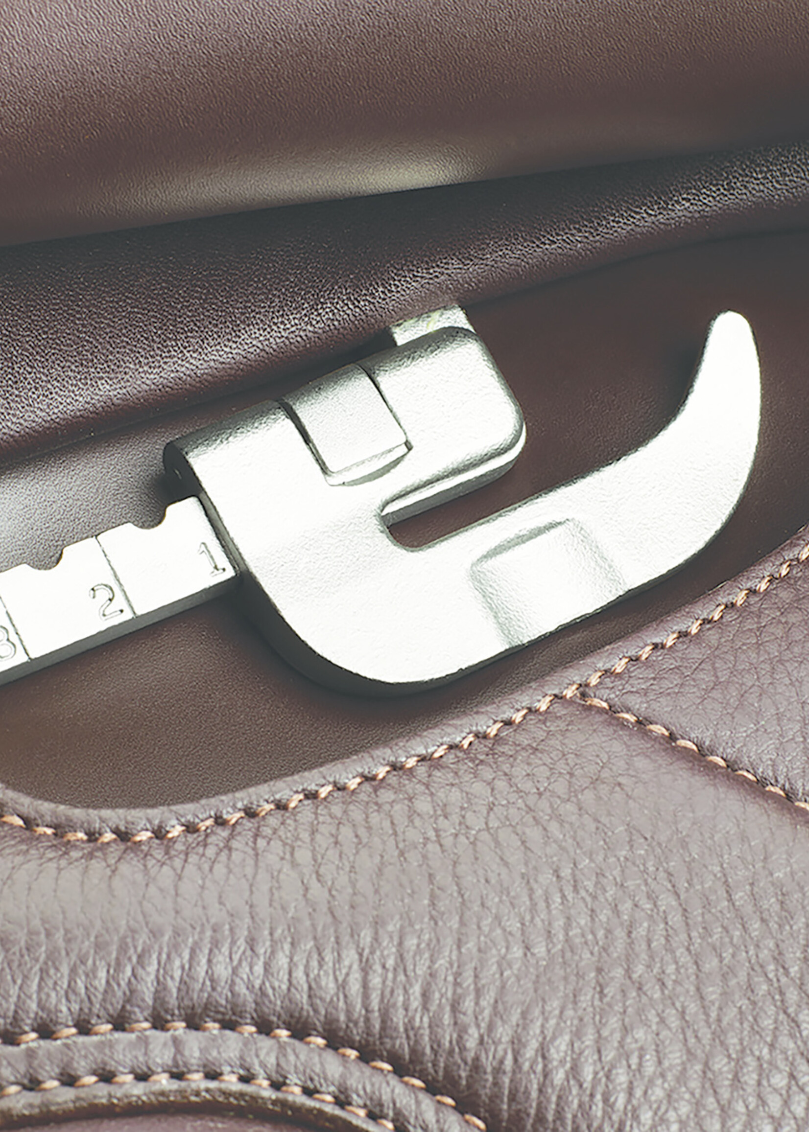 Bates Bates Dressage+ (CAIR) Saddle