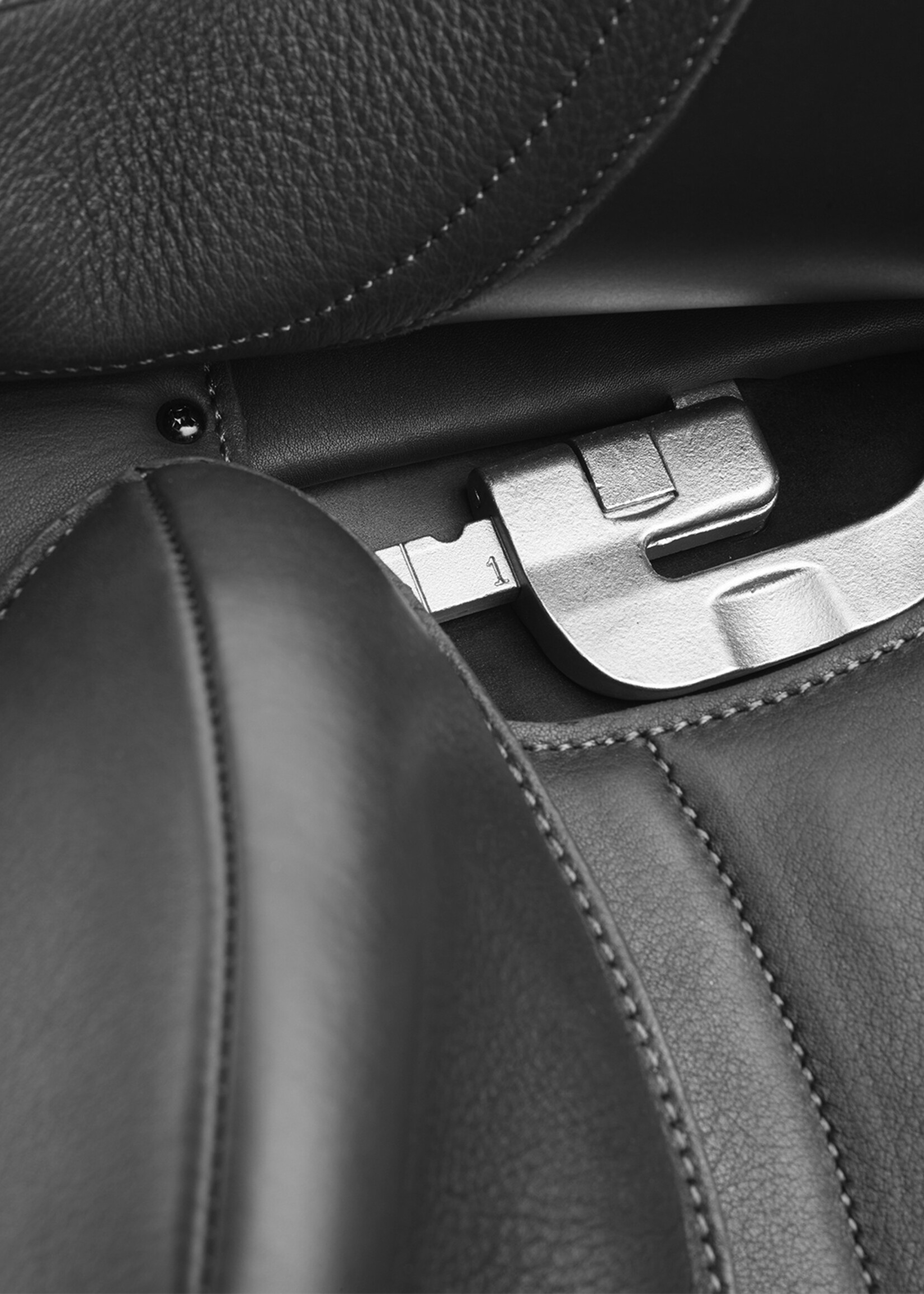 Bates Bates Artiste Saddle