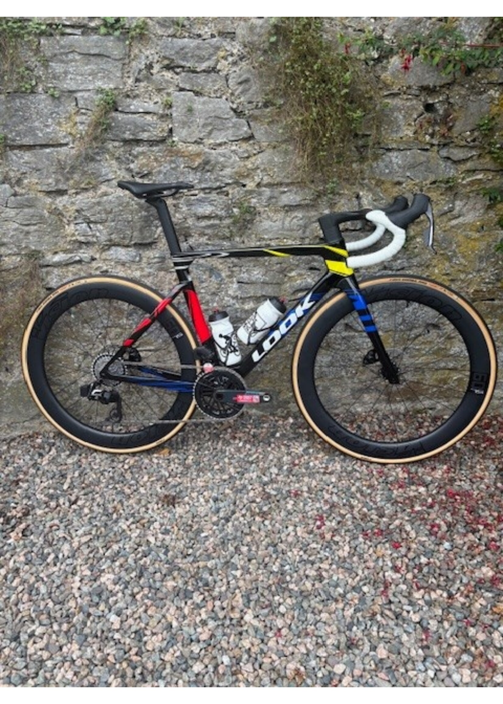 Look Look 795 RS Black Iconic (Sram Force) Vision SL Wheels (Small)