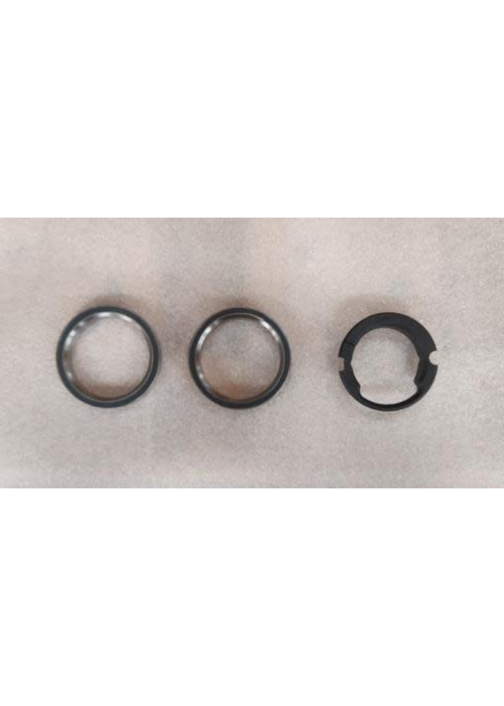 Giant Giant Propel Headset Bearings 2X 37x46,9x7(MR137) Stainless Steel W/Compression ring(H2629)